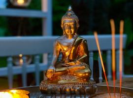 Buddhas Bed & Wellness - B&B - FEEL GOOD FOOD - kreativ - gesund - vegan, hotel s parkiralištem 