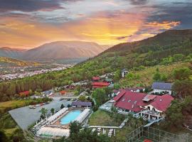 Complex Turistic Creanga Resort & Spa, hotel com piscinas em T&icirc;rgu Ocna