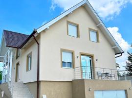 Panoráma Apartman Mogyoród, hotel near Hungaroring Hungarian Grand Prix Circuit, Mogyoród