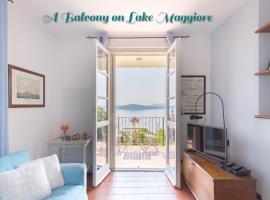 A Balcony on Lake Maggiore, hotel u gradu Belđirate