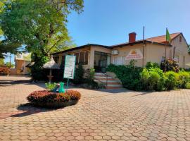 Golden Days Lodge, hotel near Victoria Falls - VFA, Livingstone