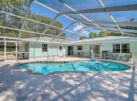 Welcoming Citrus Springs Home with Heated Pool, hotel in Dunnellon