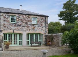 The Coach House - 24439, hotel with parking in Bodmin