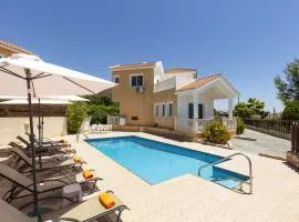 Villa Camelia by Villa Plus