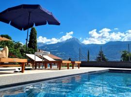 MENA Guesthouse, hotel di Marlengo