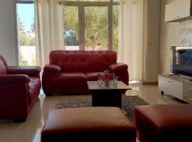 Magnifique villa avec piscine sur l’île de Djerba pour vacances, hotel a Arkou