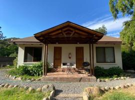 Tumuñan Lodge, chalet in El Llano