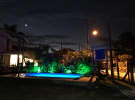 Residencial Rosa Flor, hotel in Praia do Rosa