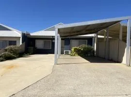 Unit 24 Seafront Estate