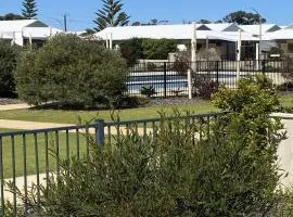 Unit 24 Seafront Estate