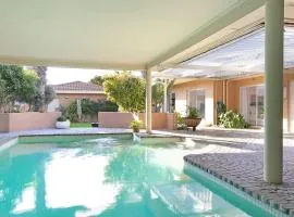All Surfers Dream Villa - ocean is so close!