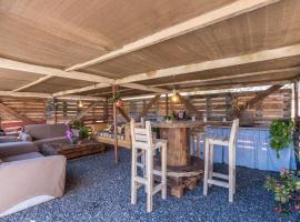 Casa Guerepe, self catering accommodation in La Pared