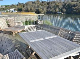 Lower Deck, villa in Fowey