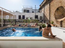 Oasis Backpackers' Hostel Sevilla & Coworking, hotel em Sevilha