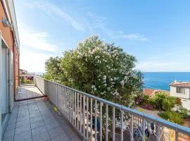 2 Bedroom Cozy Apartment In Castelsardo