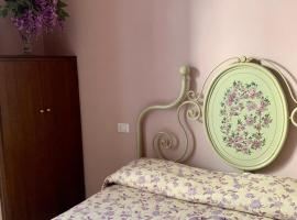 Da Giusy, homestay in Stresa