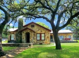 Sites Ranch, cottage in Wimberley