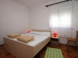 Apartment Pag 6311c