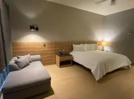 RIVI GRAND HOTEL