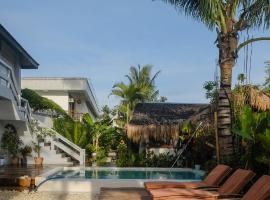 Happiness Beach Resort Siargao، منتجع في جنرال لونا