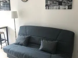Studio moderne au calme