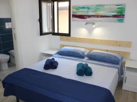 Case vacanze Anthiros, hotel near Ognina, Arenella