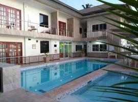 oceanbreeze resort, Hotel in Toledo