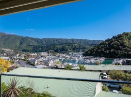 Peaceful Escape - Picton Holiday Apartment, hotel di Picton