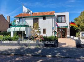 Hotel De Dennen, hotell i Egmond aan Zee