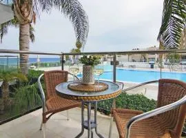 DIANA - Coralli Beachfront Apartment