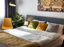 Apartamenty Wakacyjna Wioska Ngô 20m od Suntago, Bed & Breakfast in Mszczonów