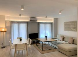 Apartamento nuevo, 3 dormitorios con terraza, hotell i nærheten av Granada jernbanestasjon i Granada