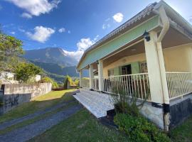 La Cayenne, hotel cerca de Maison Folio, Salazie