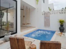 Tulum Cozy 3 Bedrooms Townhome-Centrally Located-Gated-WIFI