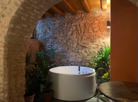 WUNDERGARTEN Rural Spa House, hotel con spa en Gratteri