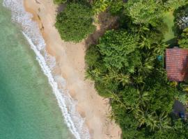 Our Beachfront Bungalow, bungalow ở Punta Uva