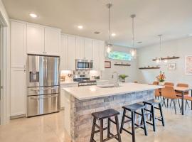 Gorgeous Georgetown Home, Walk to the Square!、ジョージタウンのホテル