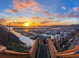 Embarcadero Resort: Newport şehrinde bir kalacak yer