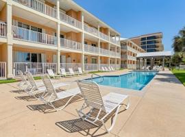 The Pelican Place - Amazing Views, Top Floor Condo, beach rental in Dauphin Island