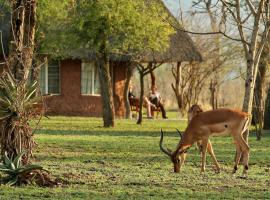 Hlane Royal National Park, hotel em Simunye