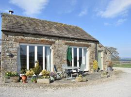 High Dalton Hall Cottage, hotel in Newsham