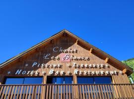 Chalet Hôtel Les Blancs โรงแรมในพรา-ลู