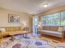 Creekside Condo 136 - Meredith Lodging