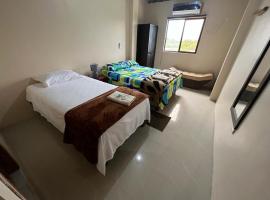 House, hotel s parkováním v destinaci Puerto Villamil