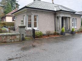 West Lodge, holiday home in Banchory