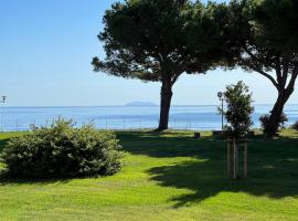 Appartement n 79 Moriani plage, διαμέρισμα σε Santa-Lucia-di-Moriani