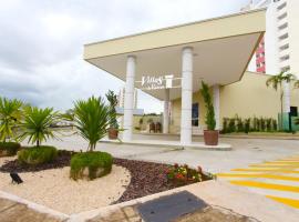 Villas diRoma Hotel e Parque 24 horas com café da manhã , com preço especial para Acqua Parque Splash, hotel near Serra de Caldas Novas State Park, Caldas Novas
