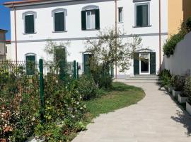 La Lanterna sul mare, hotel en Livorno