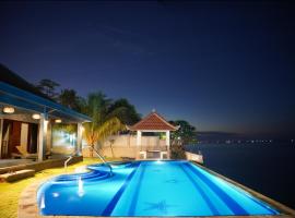 Coco Blu Villa, rental pantai di Singaraja