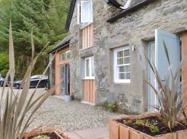 Printmakers Cottage, hotel with parking in Bellanoch
